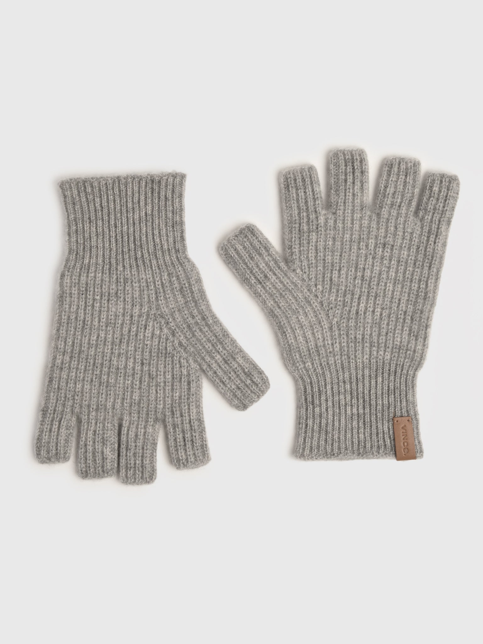 Vince Women's Plush Cashmere Fingerless Ribbed Glove - Saint Bernard