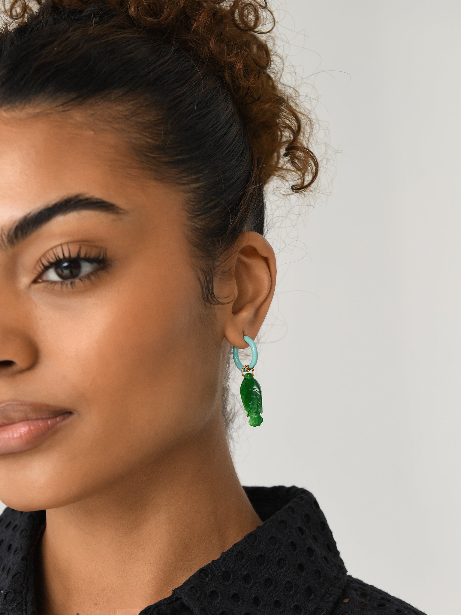 GOOD LUCK FISH PEARL EARRINGSxBLUE-alt1