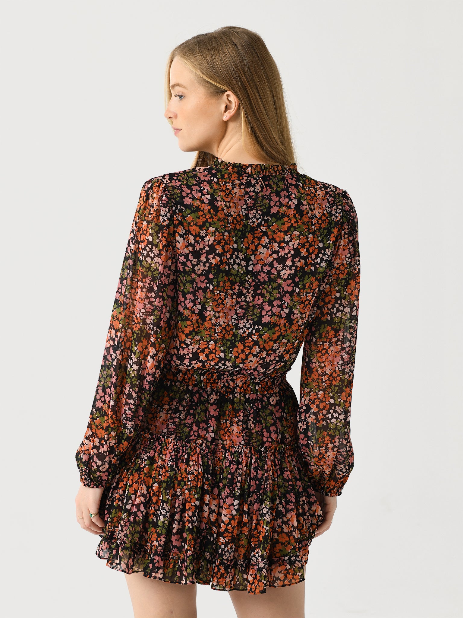 GWDR9036xAUTUMNFLORA-alt3