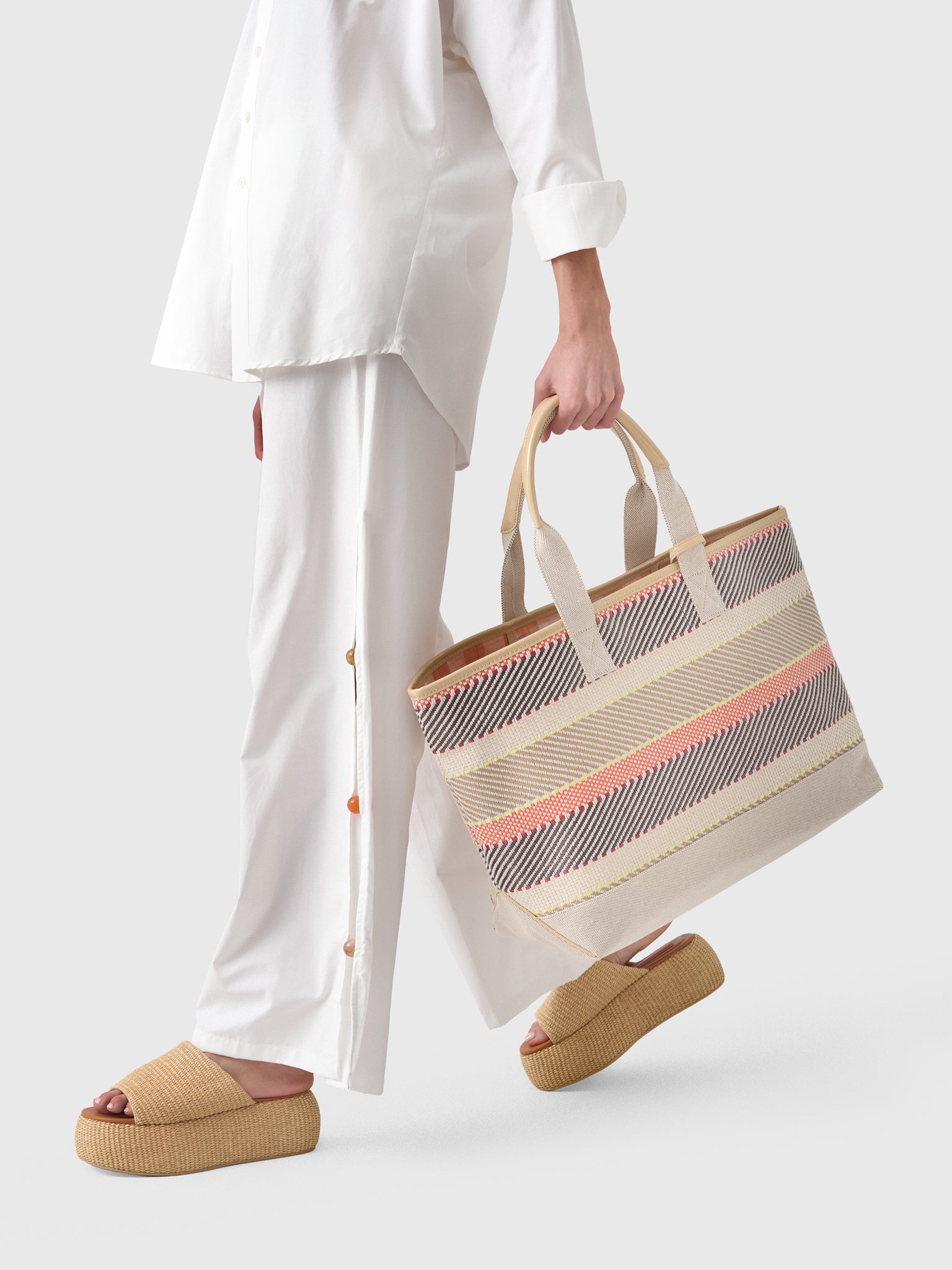 JOANSiE Getaway Tote Bag - Saint Bernard