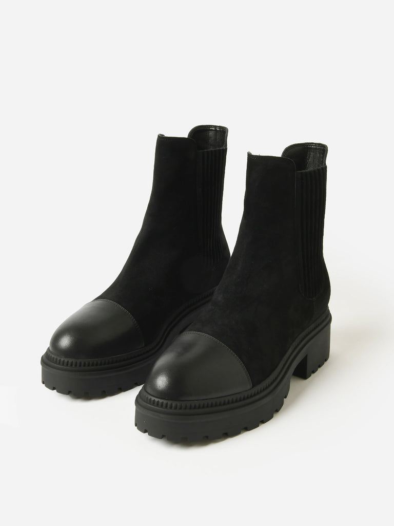 Marc Fisher Women's Hadria Lug Sole Boot Saint Bernard