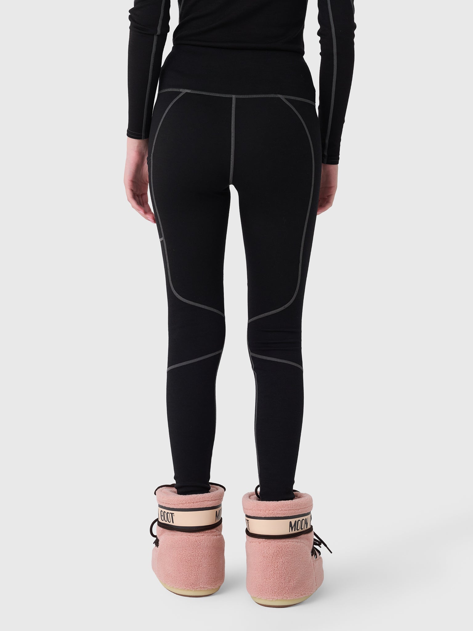 HALLIEMERINOLEGGINGxBLACK-alt2