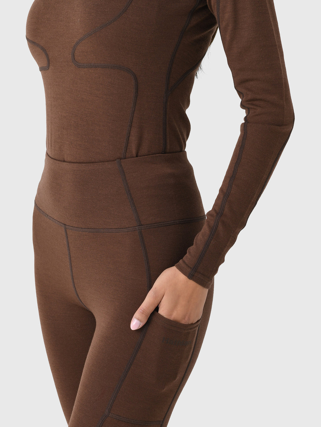 HALLIEMERINOLEGGINGxSPIKEDCOCOA-alt4