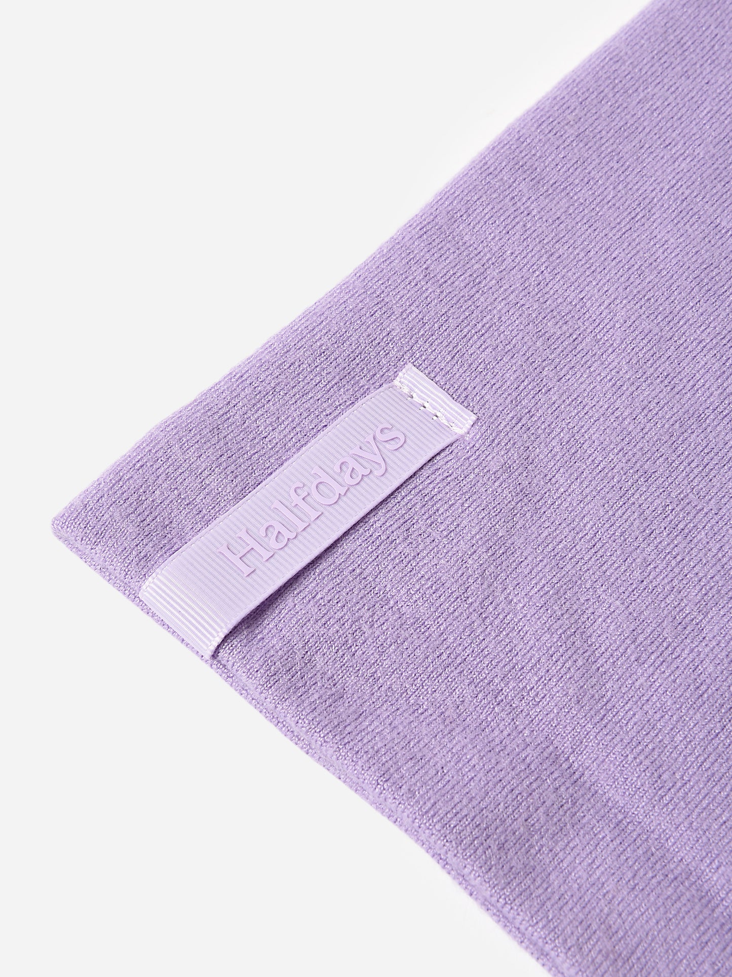 HAYESNECKWARMERxDISCO-alt1