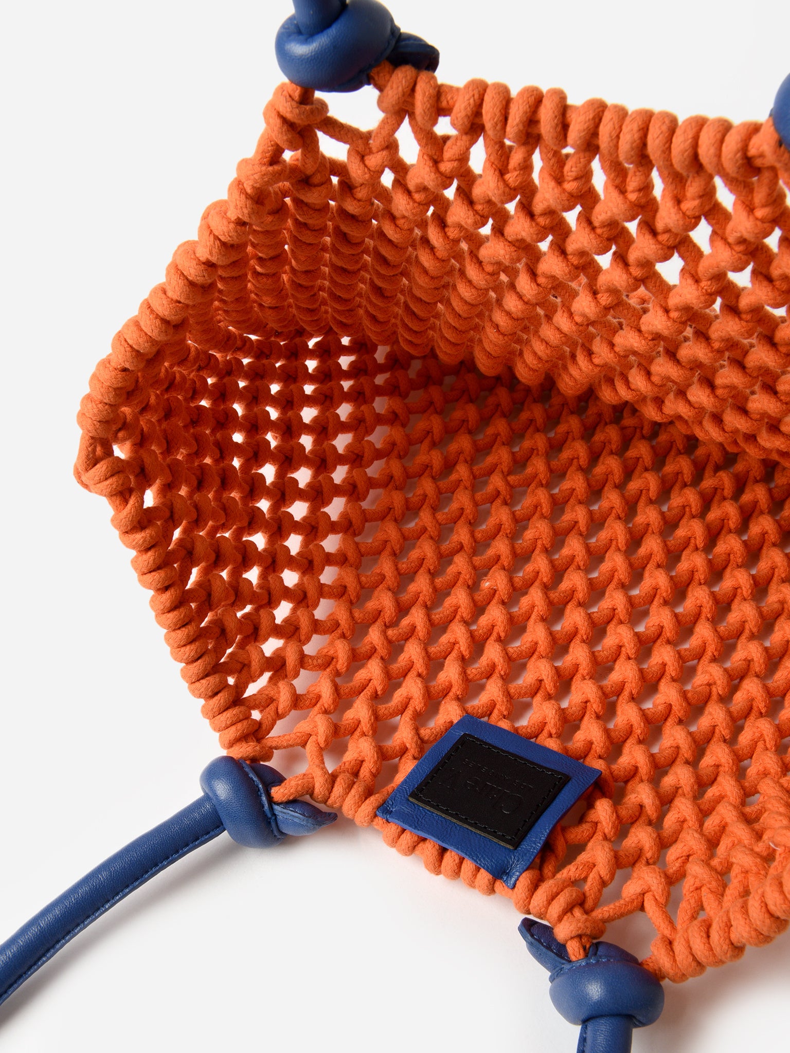 HB-TT-SY-100030xZUCCAWCOBALTSTRAPS-alt3