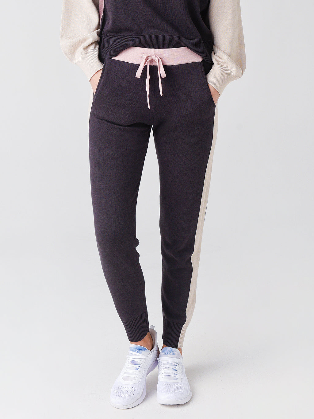 Monrow Women's Color-Blocked Sporty Sweatpant - Saint Bernard