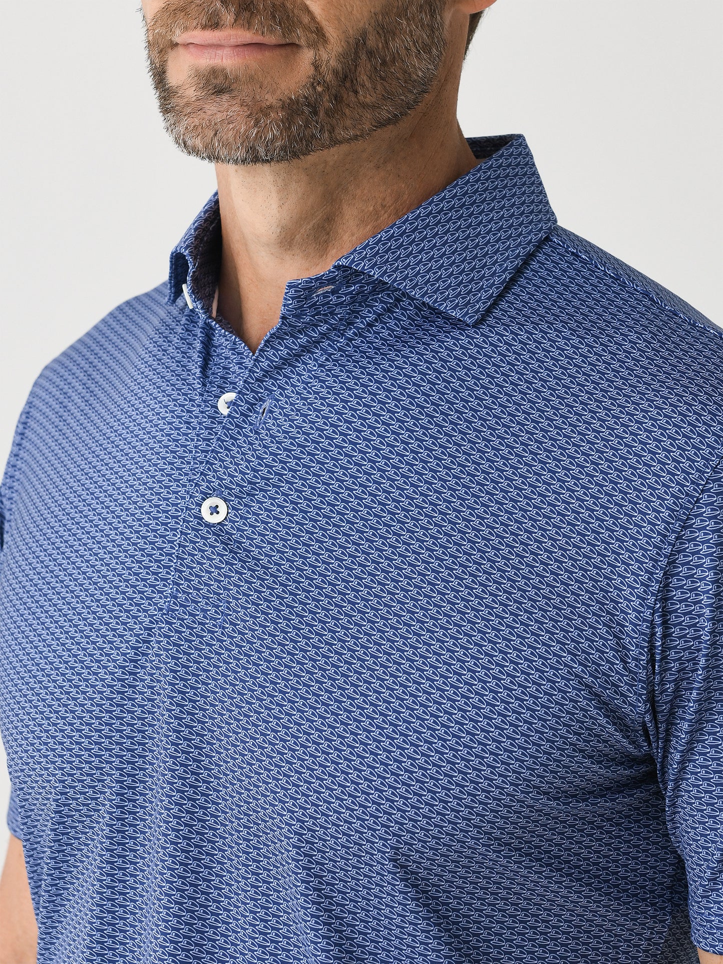 HB2143xNAVYWHITE-alt3