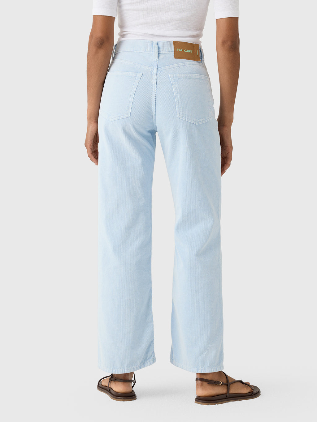 Haikure Women's Korea Corduroy Short Jean - Saint Bernard