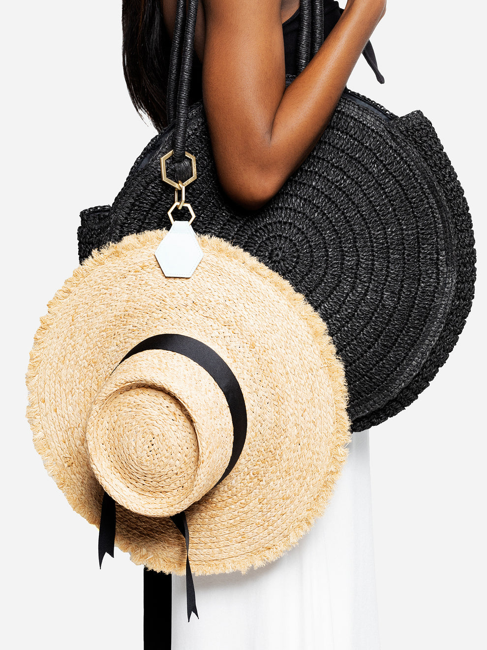 Lindsay Albanese The Hex Hat Holder