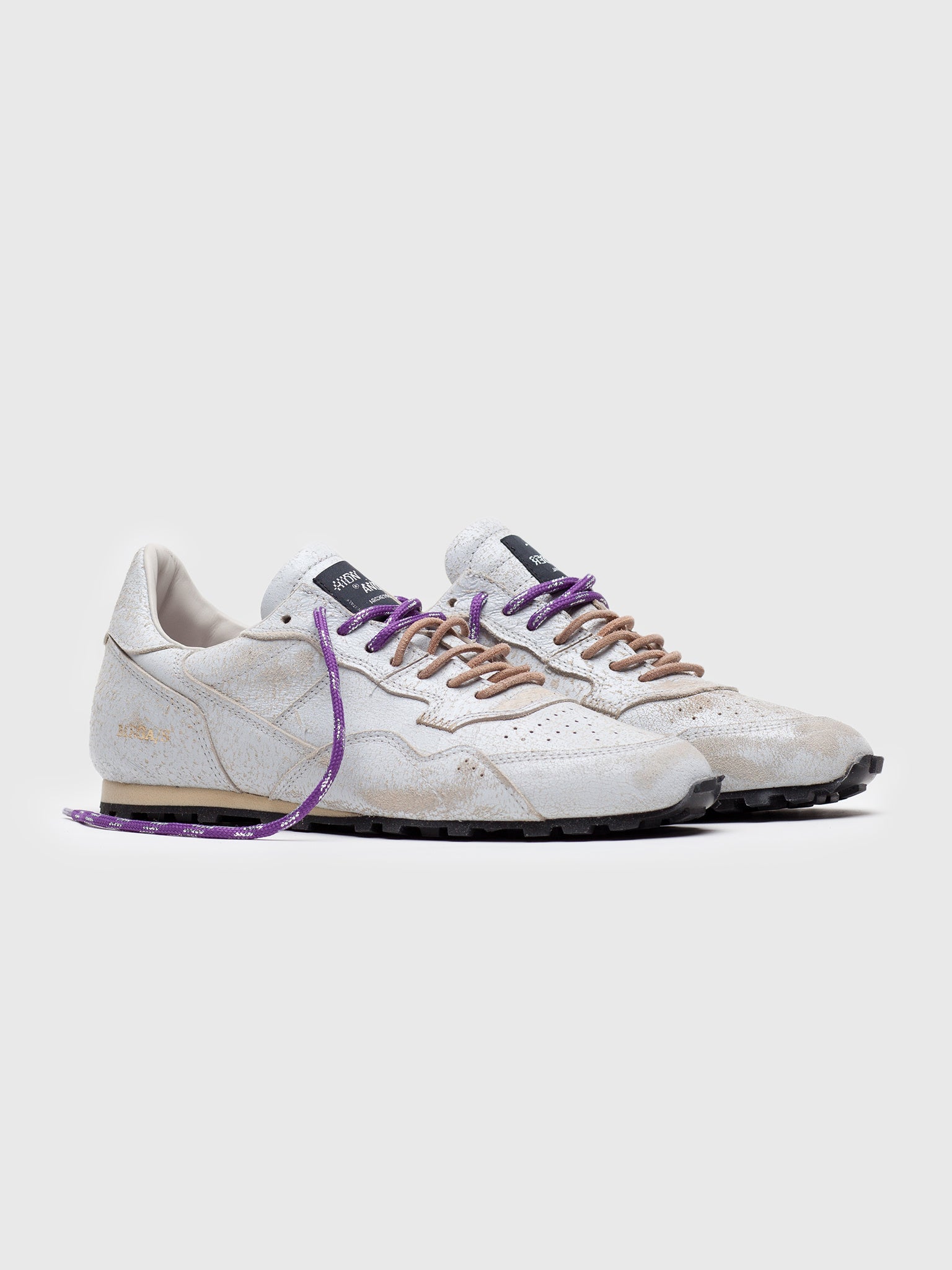 HidnAnder Women's Mega Sleek Sneaker - Saint Bernard
