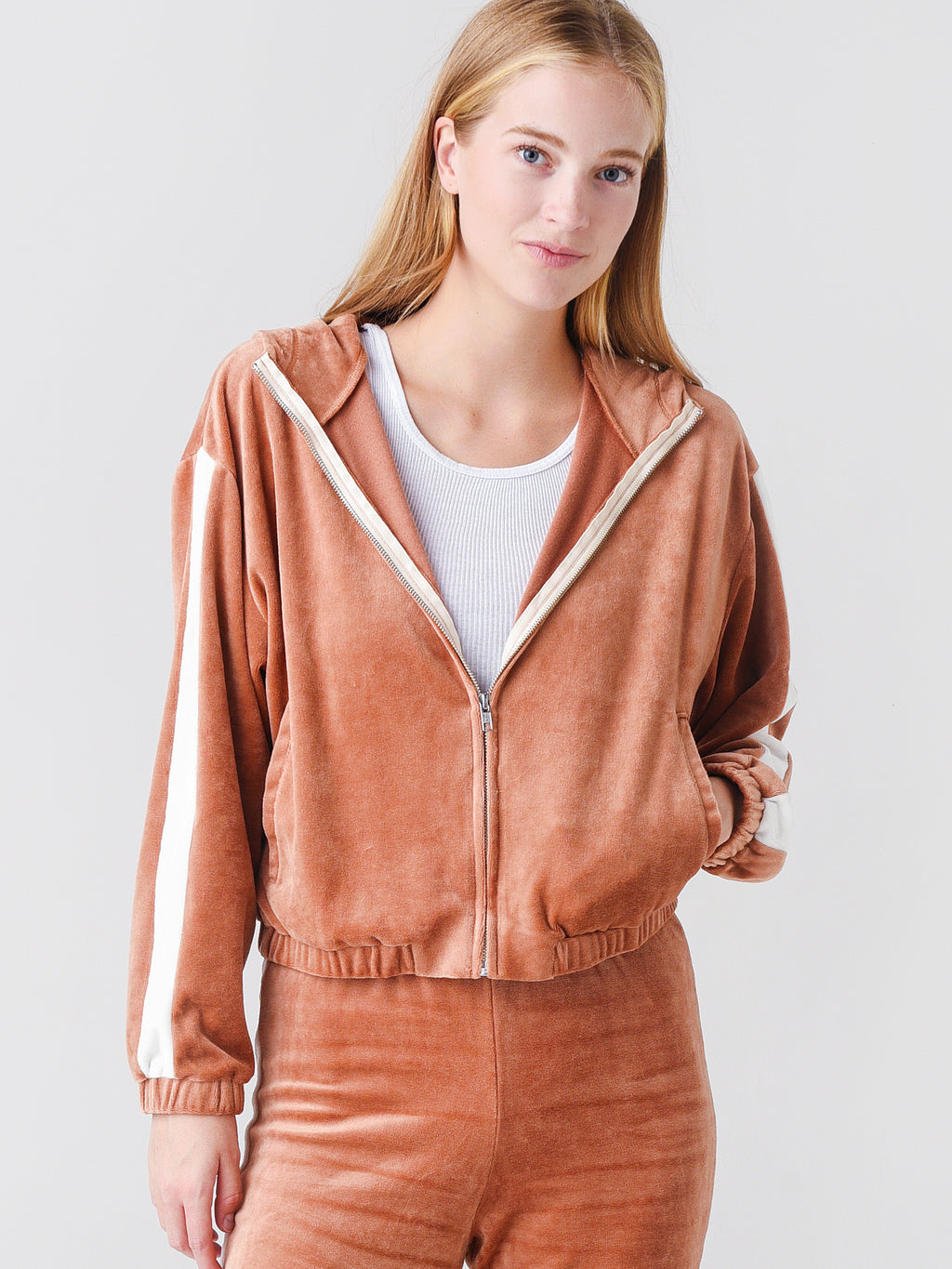 Monrow Women's Velour Sporty Zip-Up Hoodie - Saint Bernard
