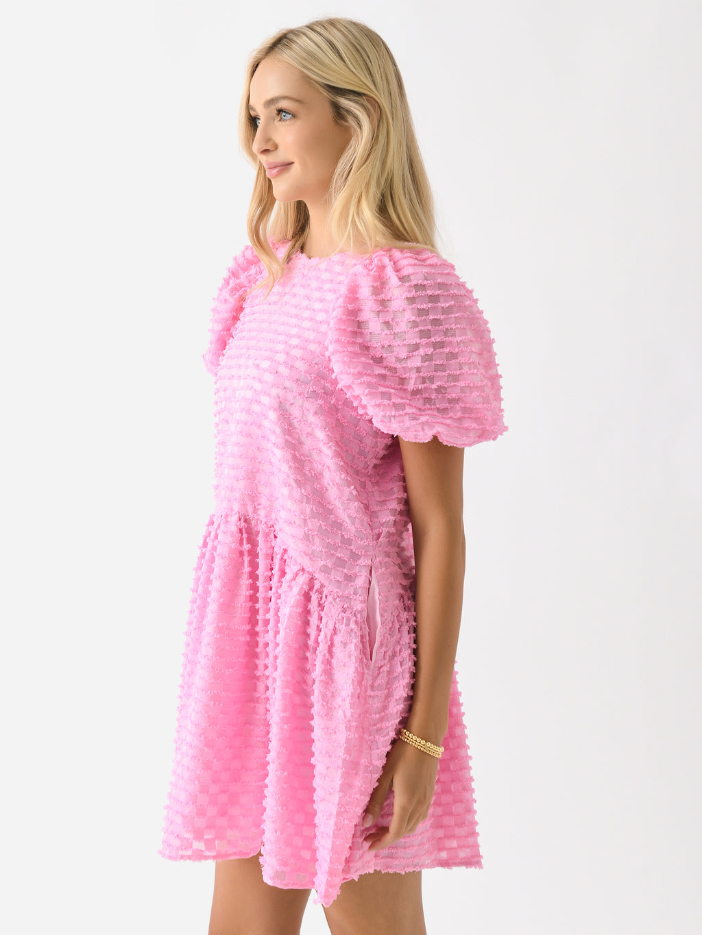 HN2753DxPINK-alt2