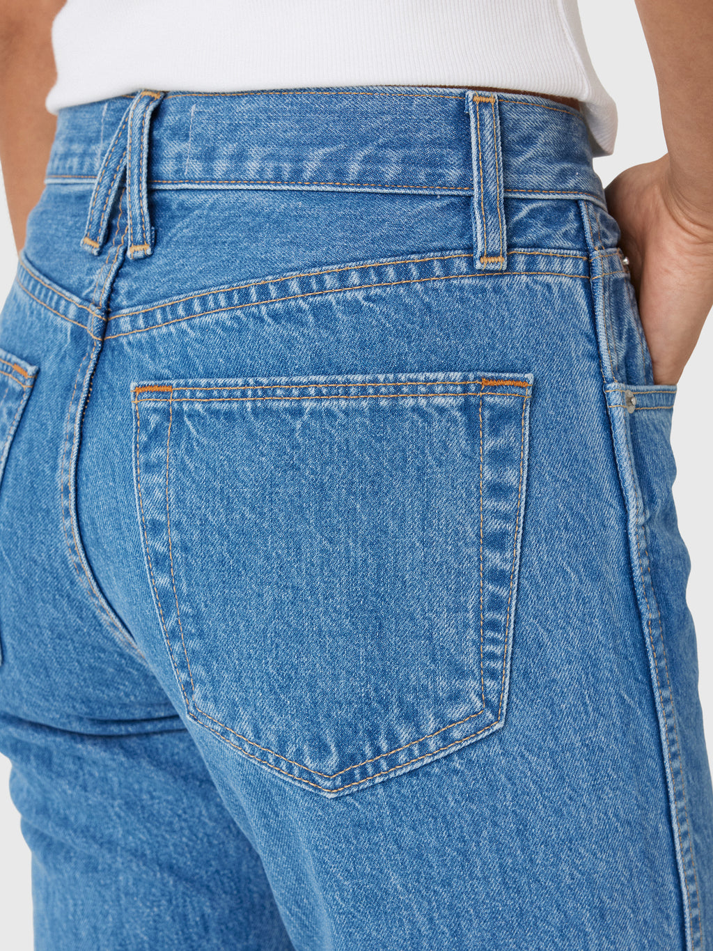 SLVRLAKE Women's Hero Straight Crop Jean - Saint Bernard
