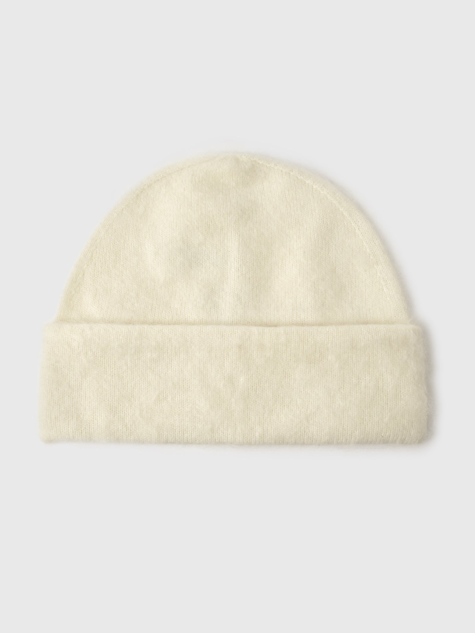 Vince Women's Brushed Cashmere Beanie - Saint Bernard