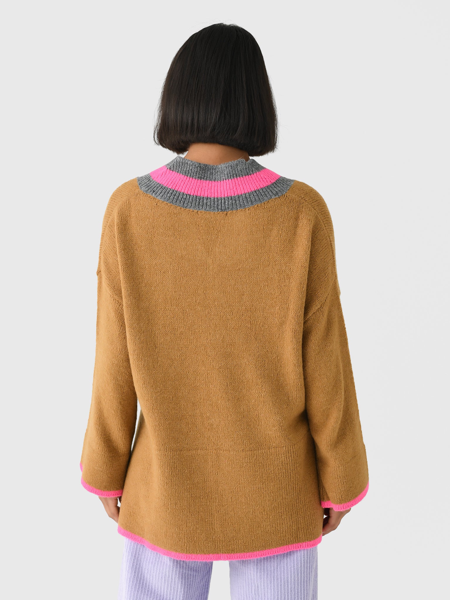  Hug SWEATERxCAMEL-alt3