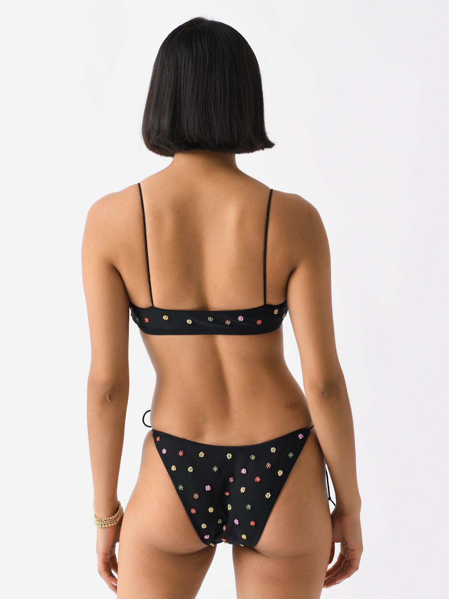 INC125xWONDERWALL-alt3