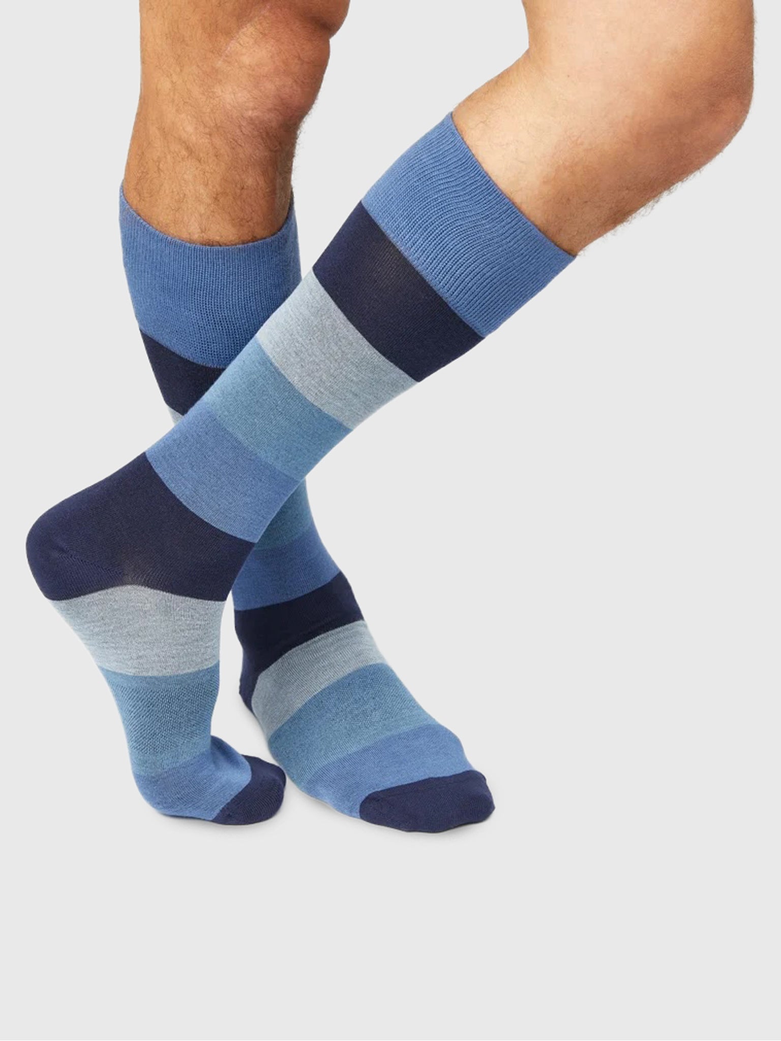 Dead Soxy Men's Irving Bamboo Dress Socks - Saint Bernard