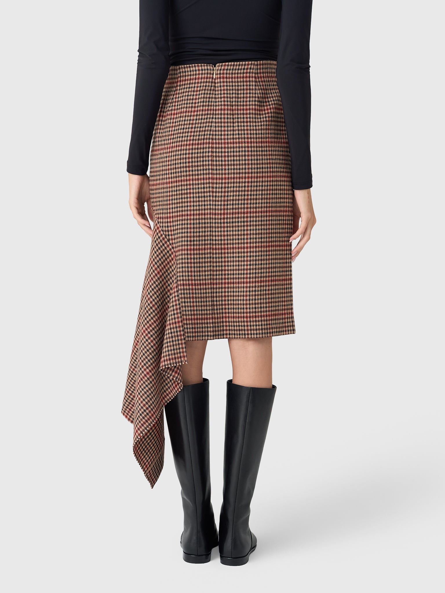 IfeatherxCINNAMONRUFOUS-alt2