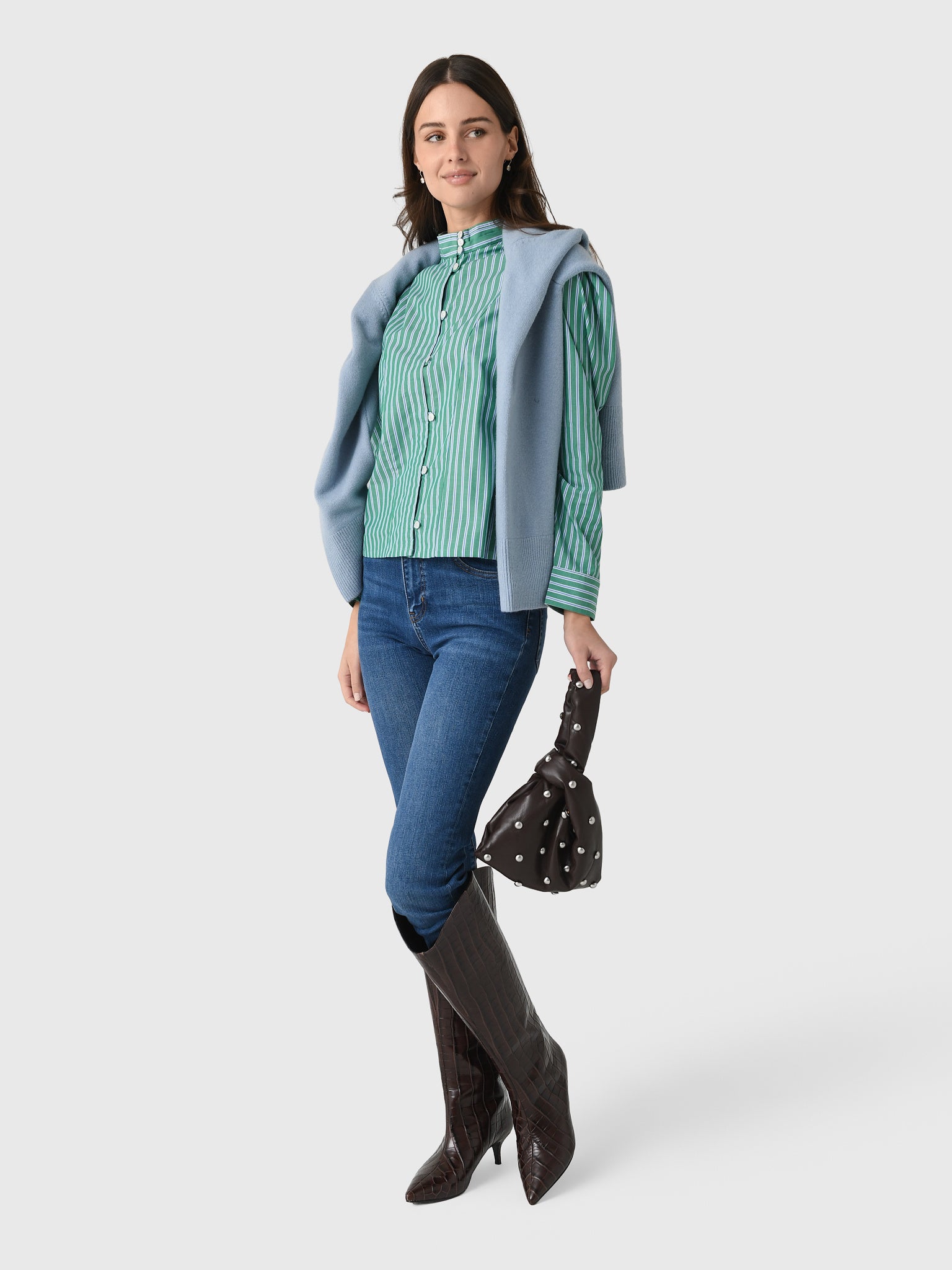Iza ShirtxGREENSTRIPES-alt1