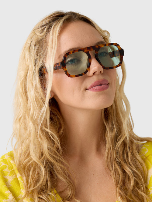 Elisa Johnson Jane Sunglasses