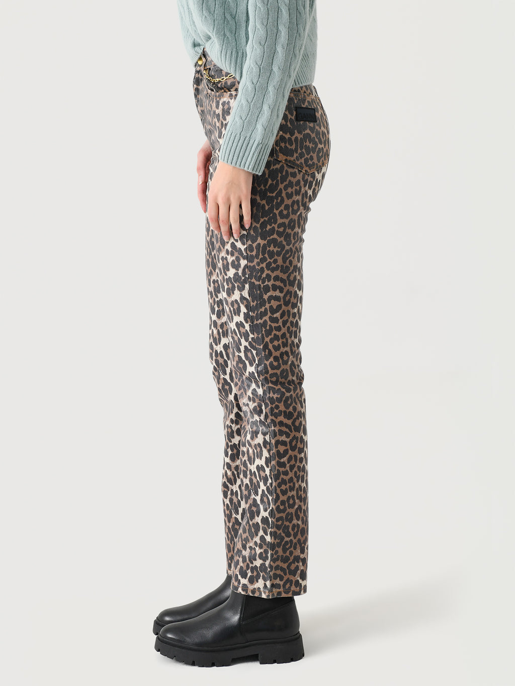 J1608xLEOPARD-alt2