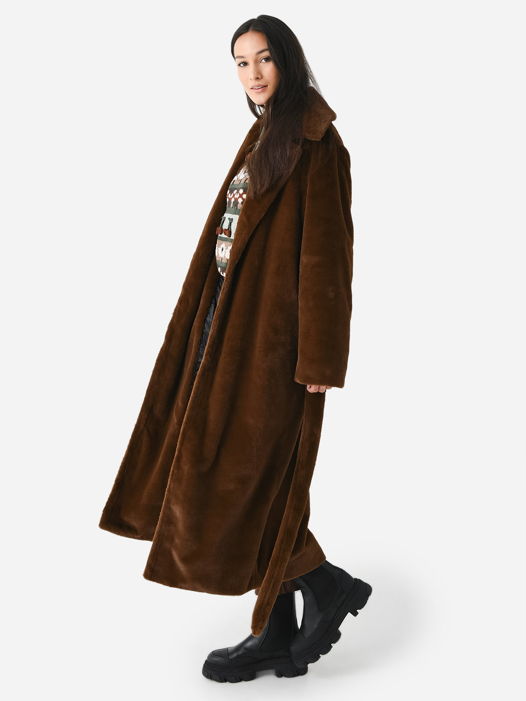 JAC039FUR3xBROWN-alt1