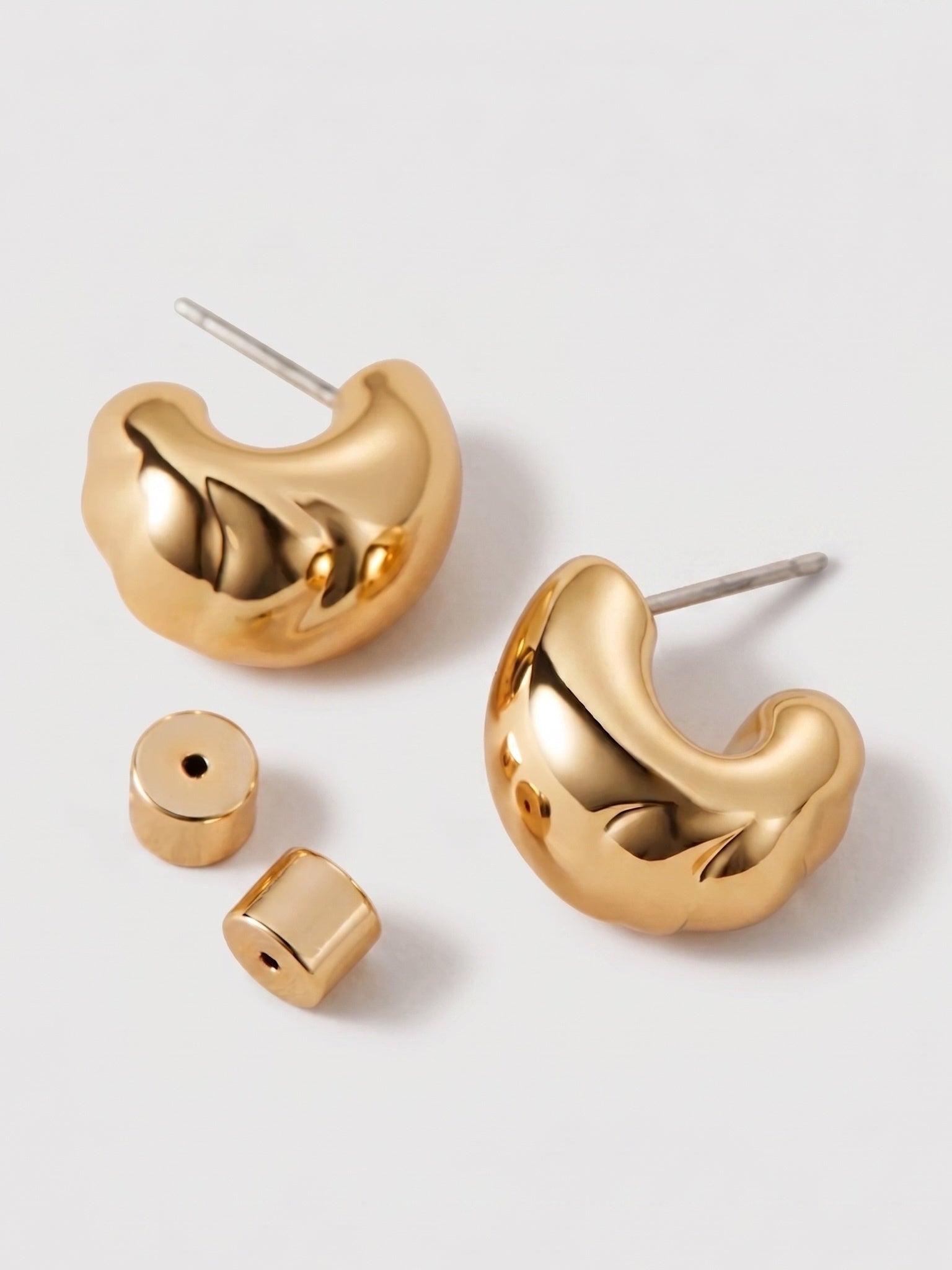 Jennybird Small Nelle Hoop Earrings - Saint Bernard