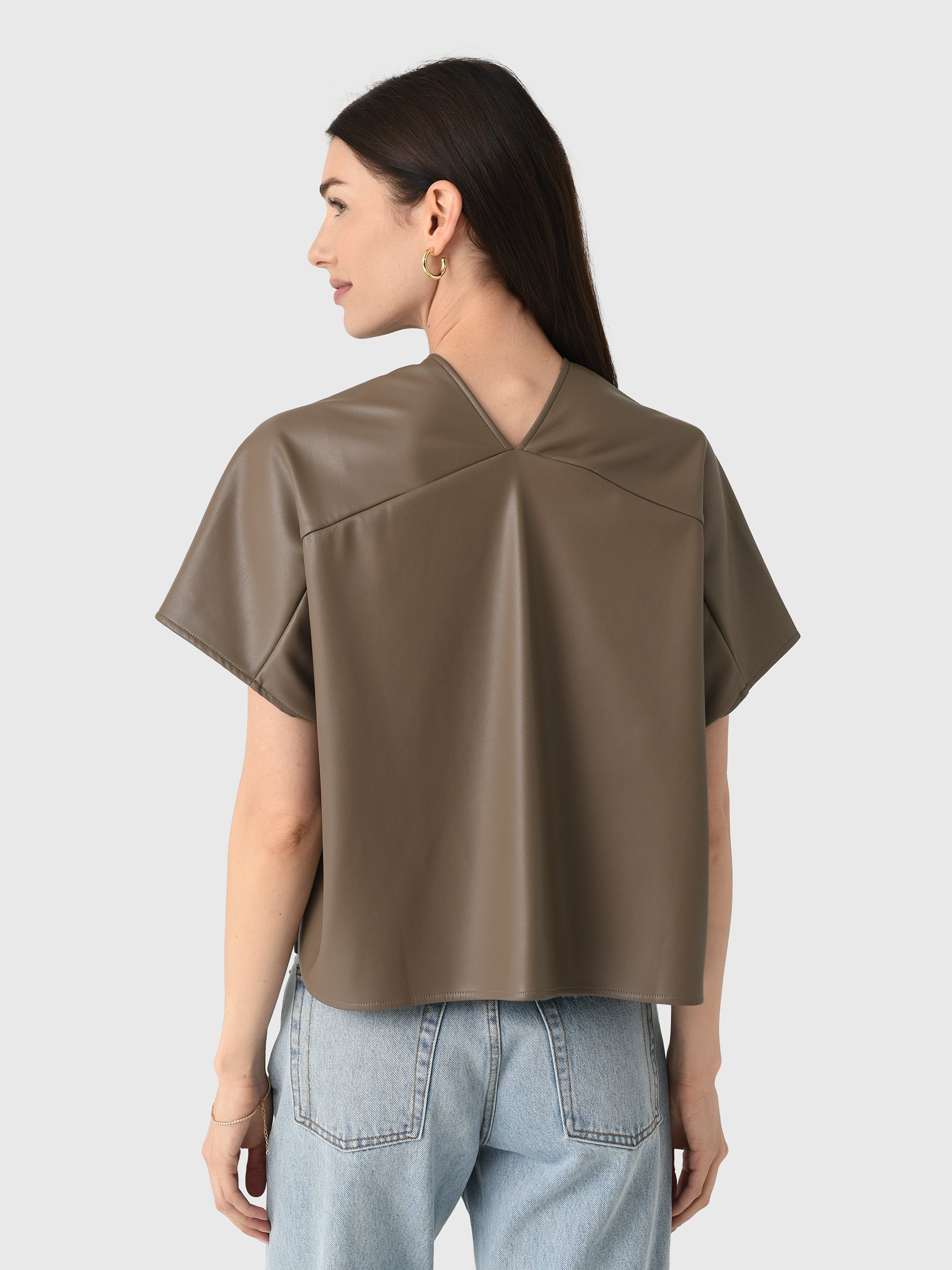 JEWELxMUSHROOMLEATHER-alt2