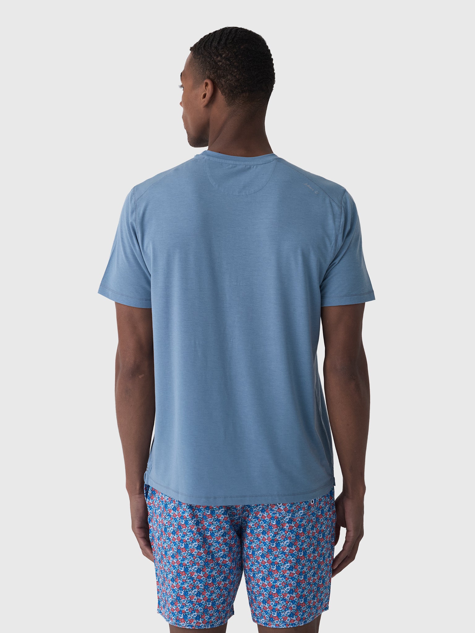 Johnnie-O Men's The Course Performance T-Shirt - Saint Bernard