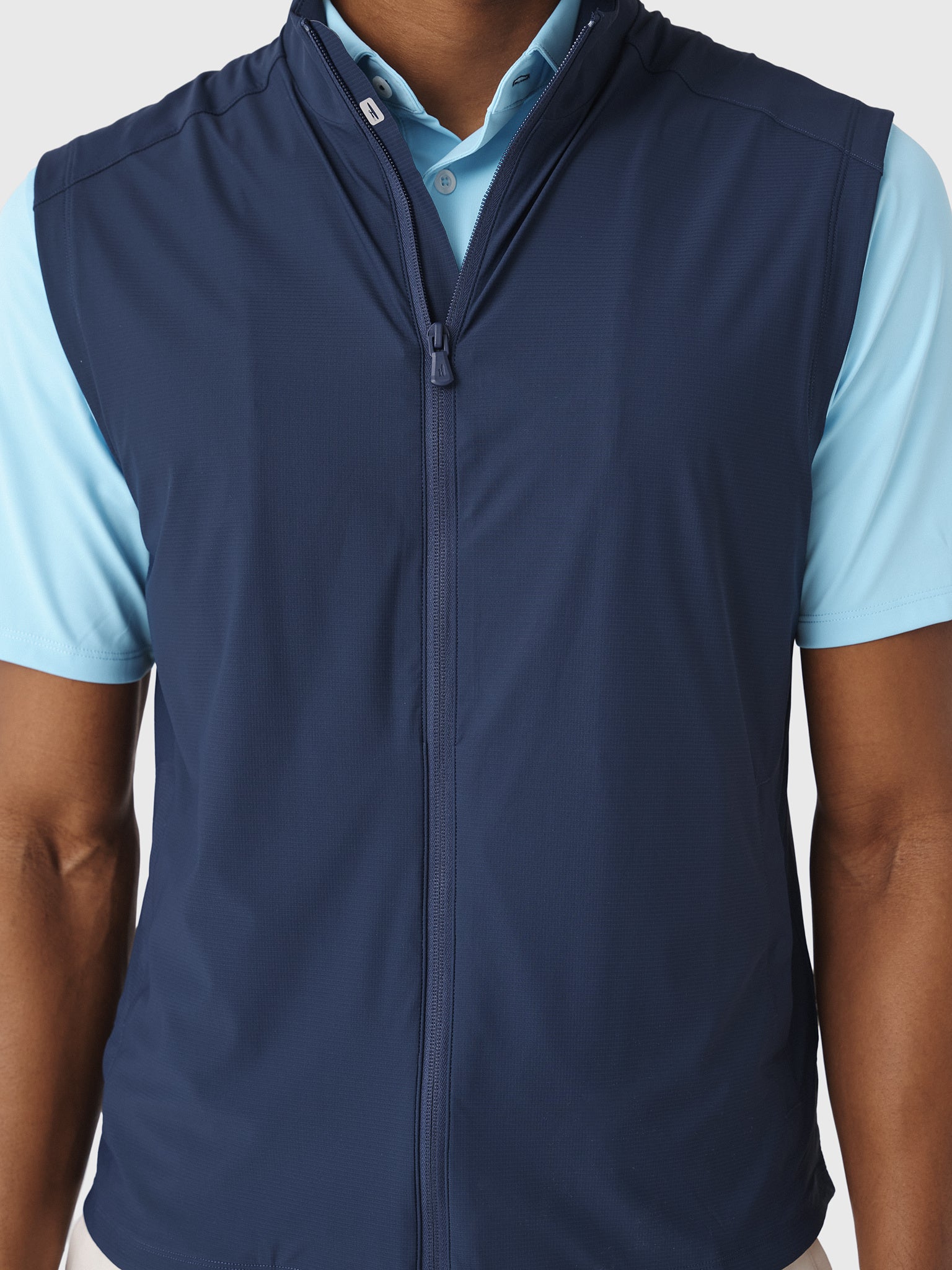 Johnnie-O Men's Zimmer Featherweight Performance Vest - Saint Bernard