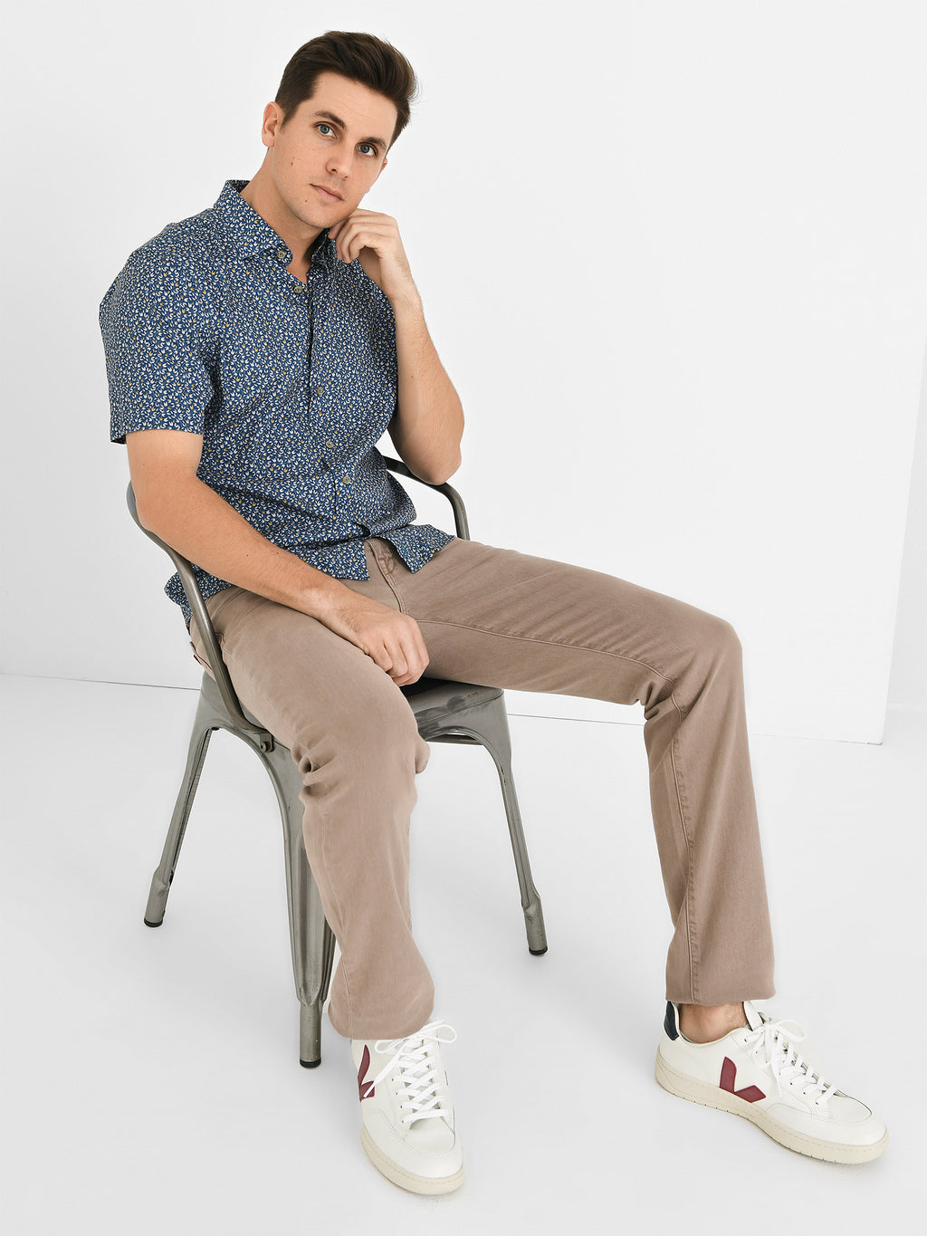 Johnnie-O Men's Jimbo Hangin' Out Button-Down Shirt - Saint Bernard