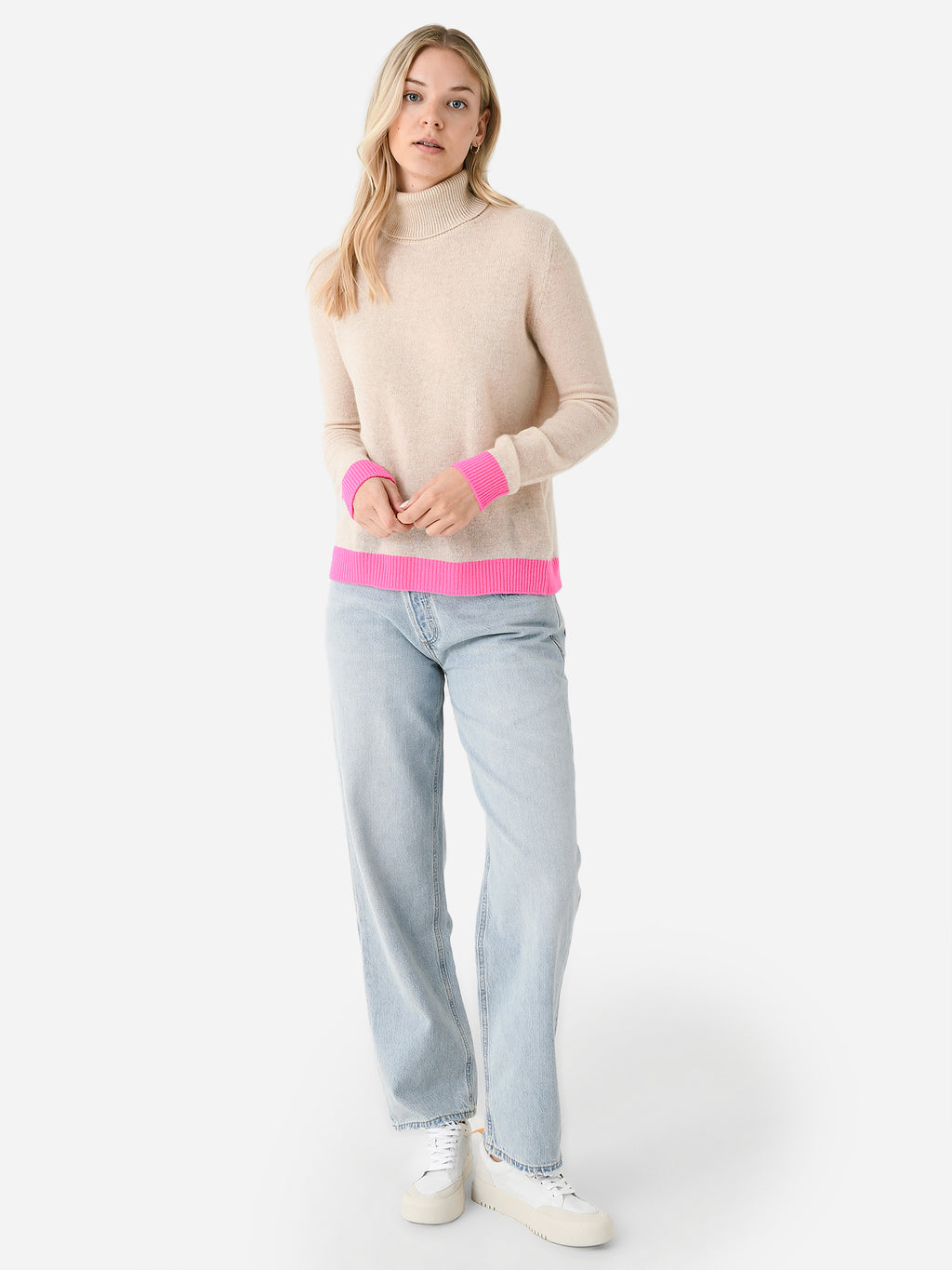 JUMP_0923-208_PRESS24xOATMEALHOTPINK-alt1