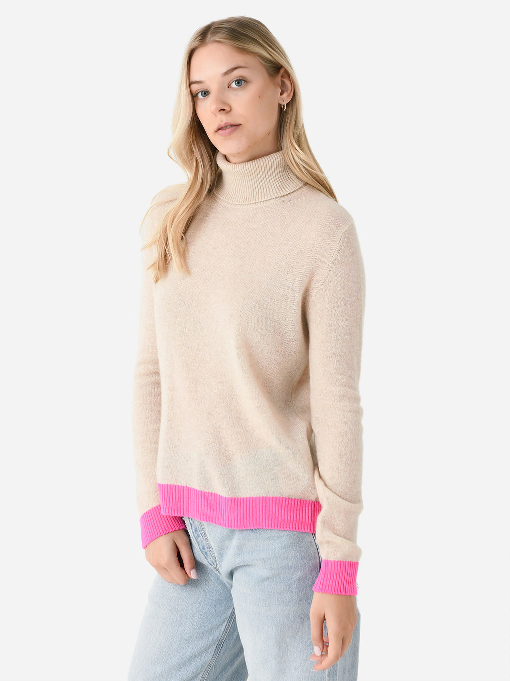 JUMP_0923-208_PRESS24xOATMEALHOTPINK-alt2