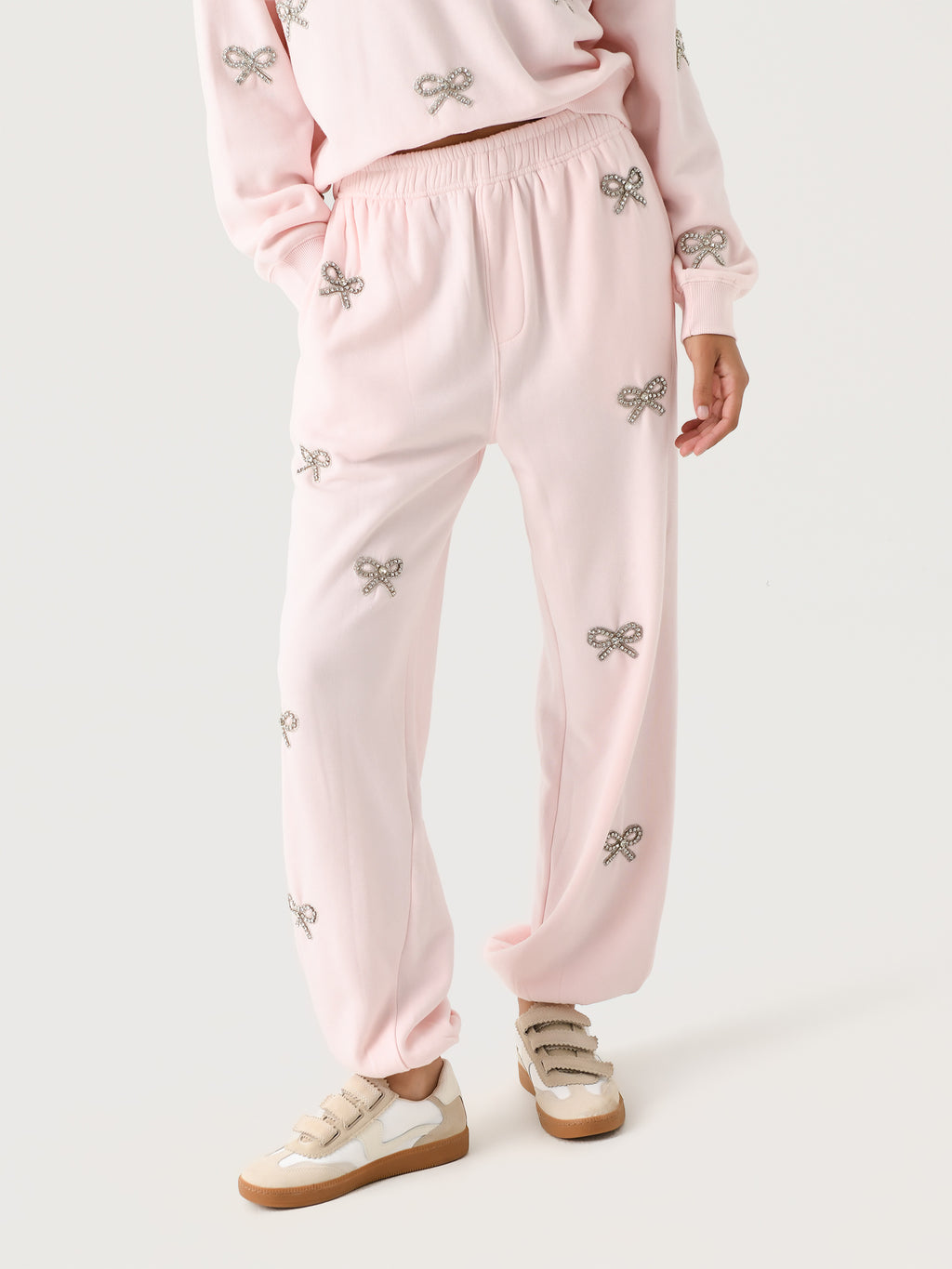 LoveShackFancy Women's Lillia Crystal Bow Fleece Sweatpant - Saint Bernard
