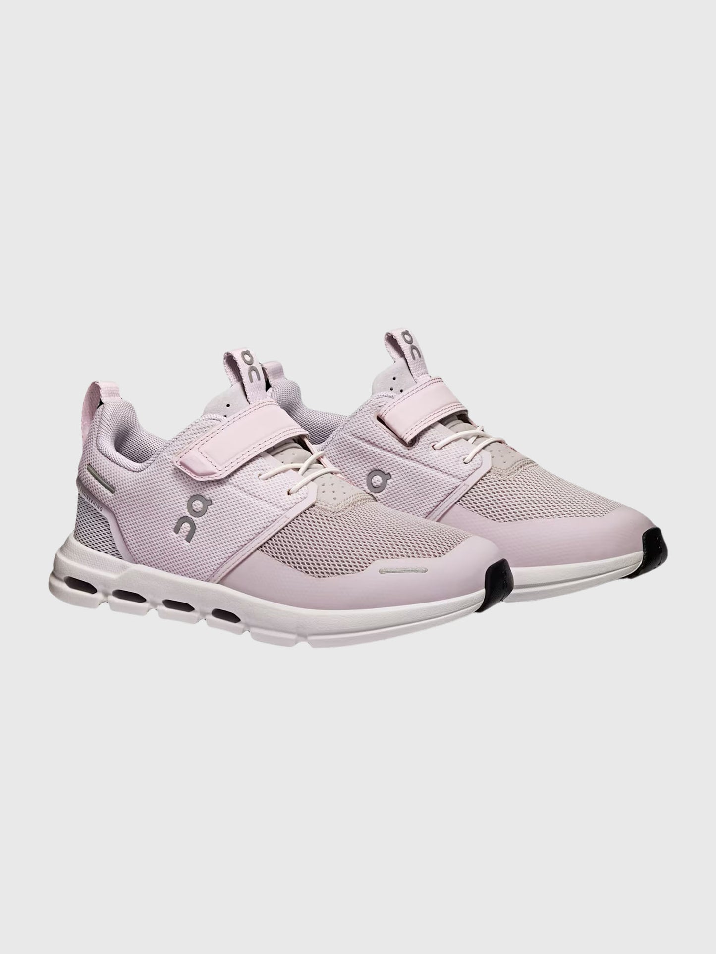 ON Kids' Cloud Play Sneaker - Saint Bernard