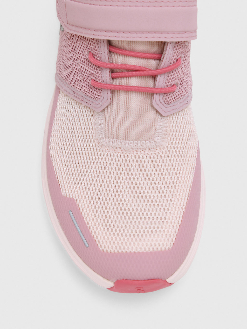 ON Kids' Cloud Play 2 Sneaker - Saint Bernard