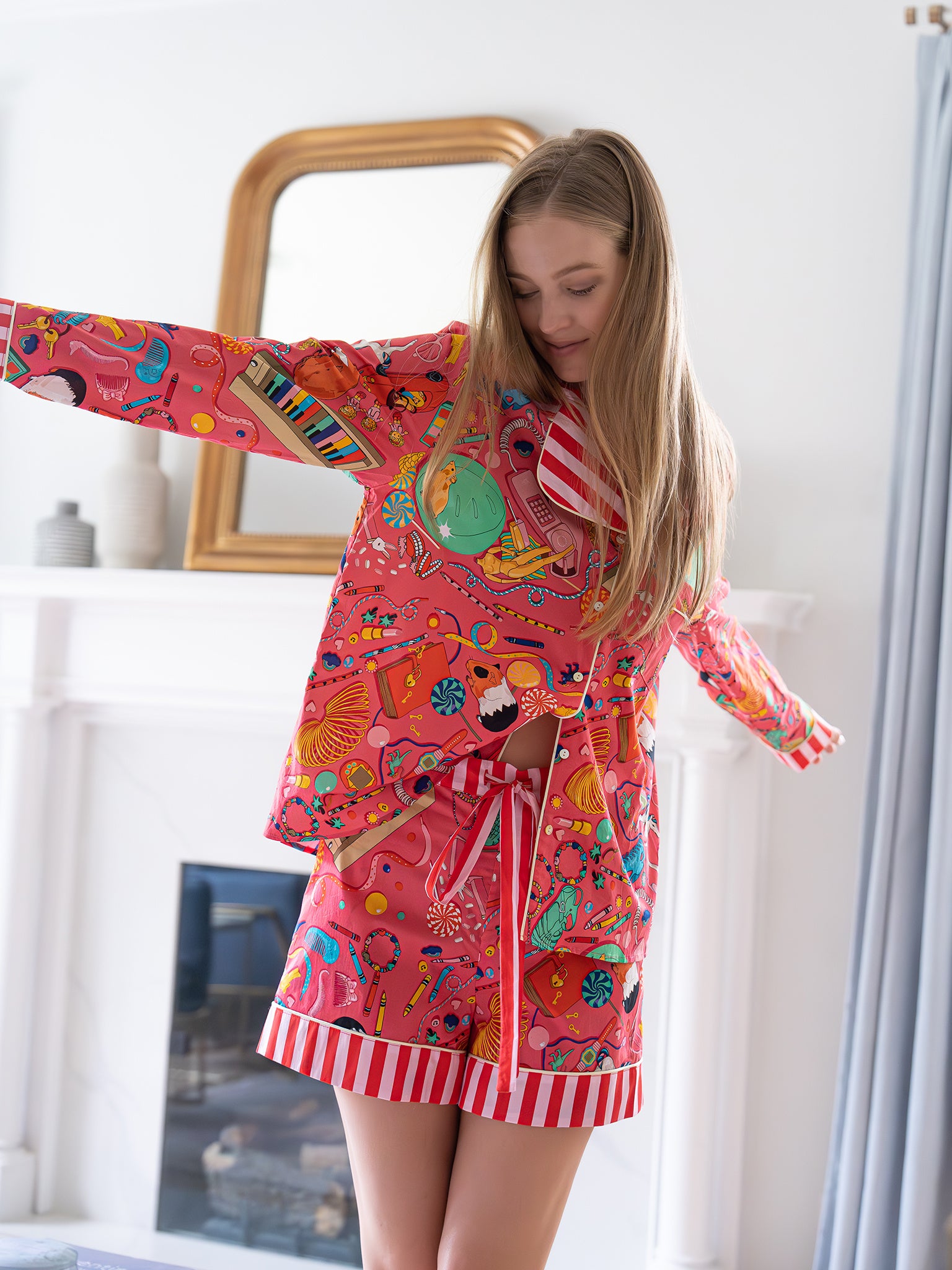 Karen Mabon Women's Bedroom Floor Pajama Set - Saint Bernard