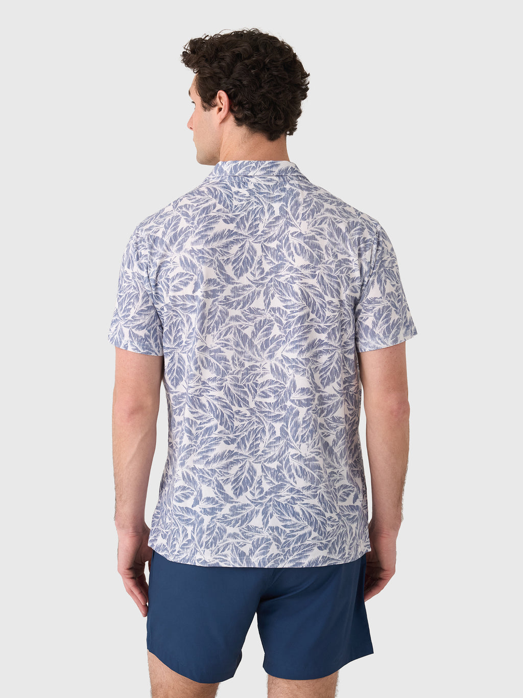 Michaels Swimwear Men's Leaves Button-Down Shirt - Saint Bernard