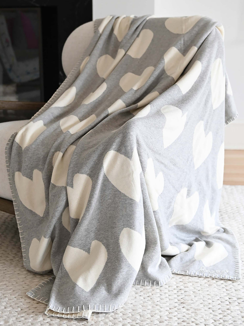 Kerri Rosenthal Imperfect Heart Blanket - Saint Bernard