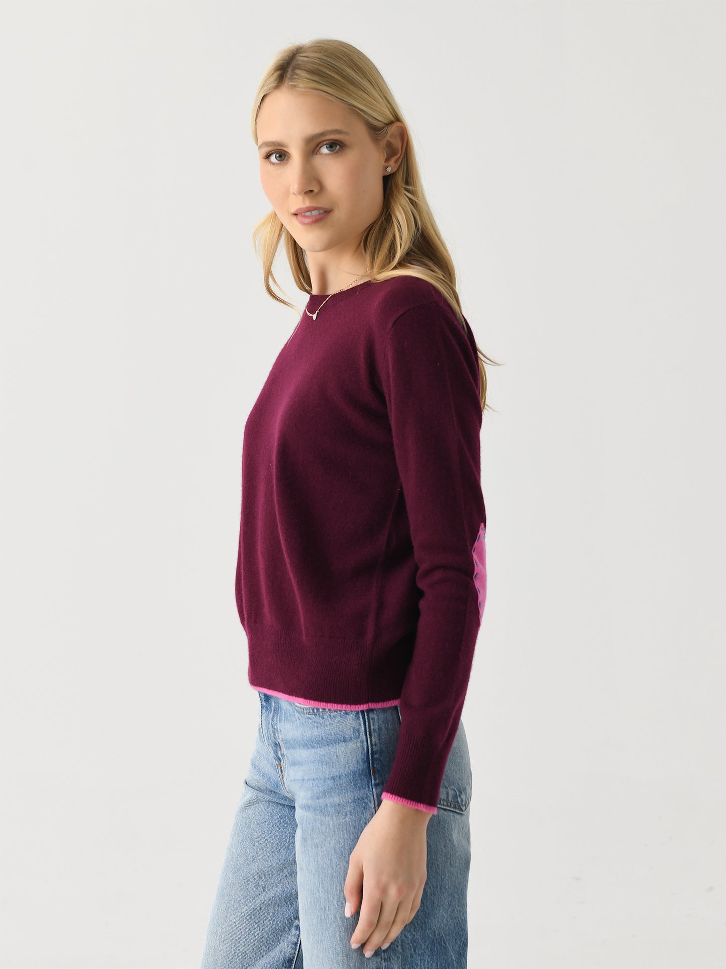 KR24-3393xMAROON-alt2