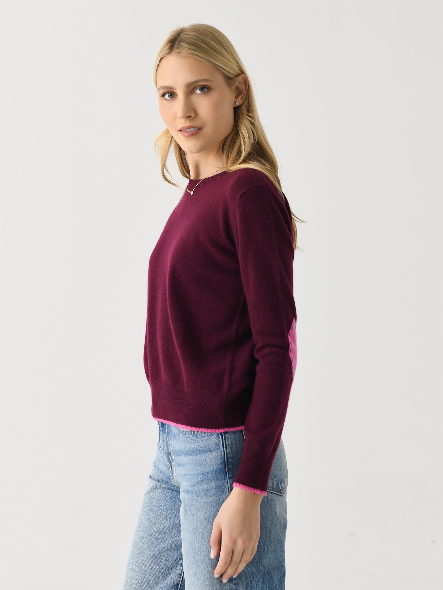 KR24-3393xMAROON-alt2