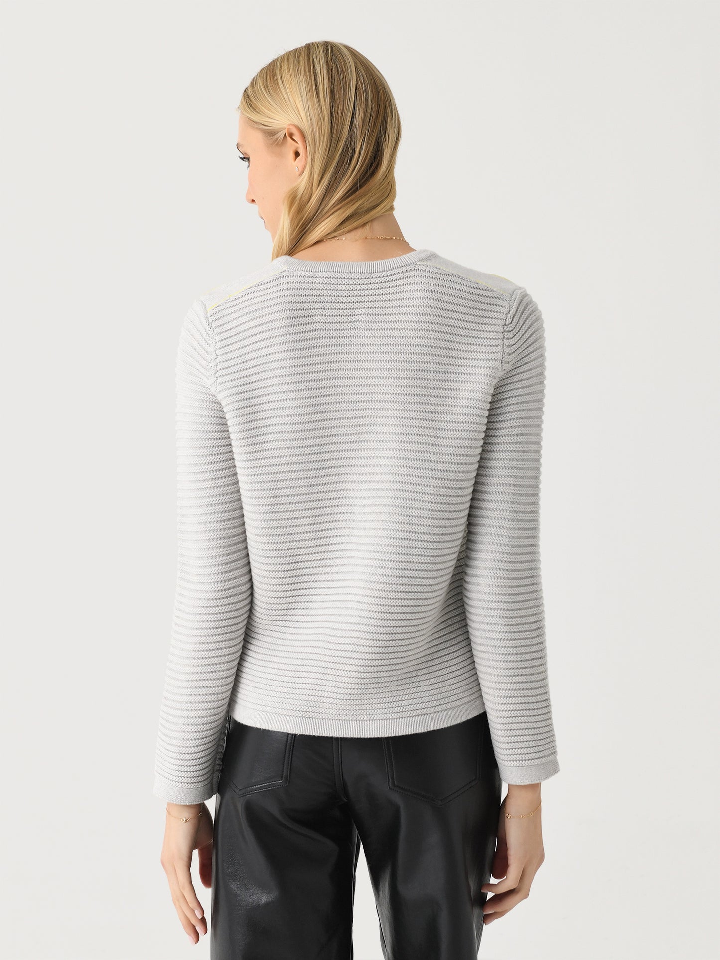 KR24-4235xSILVERFOX-alt3