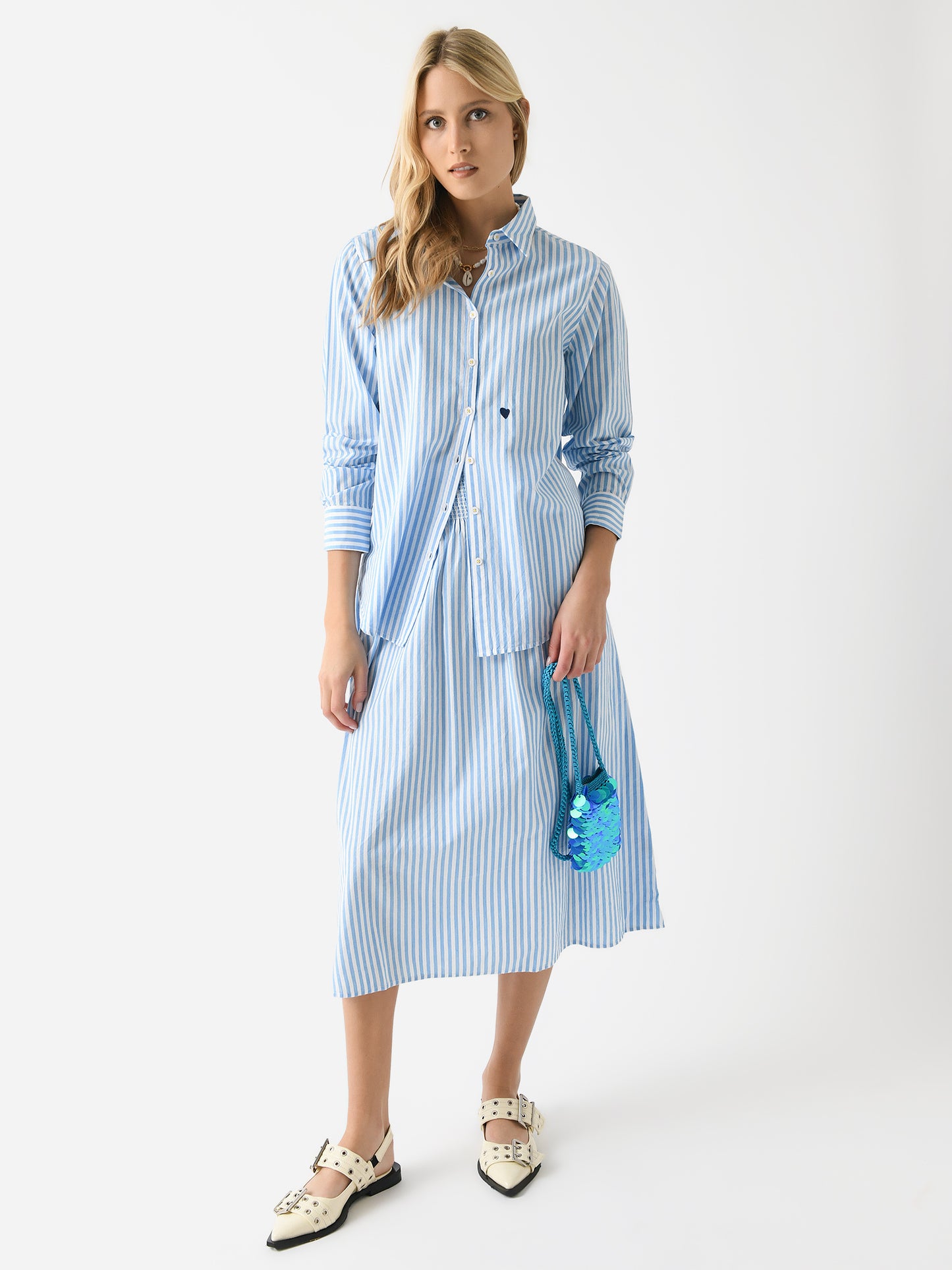 KR24-6050xBLUESKY-alt1