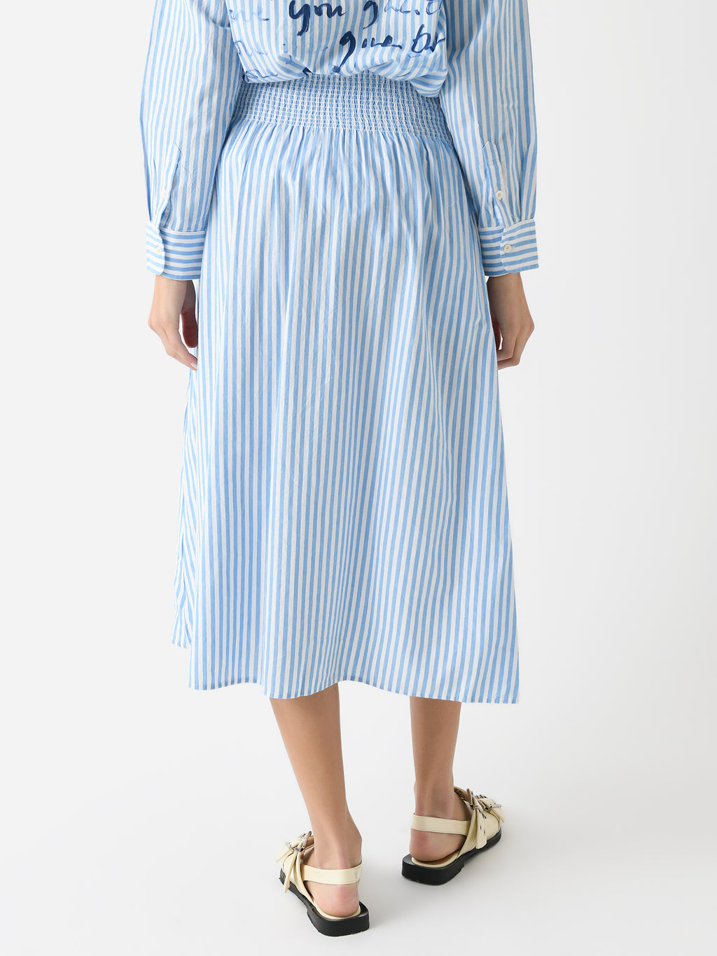 KR24-6050xBLUESKY-alt3