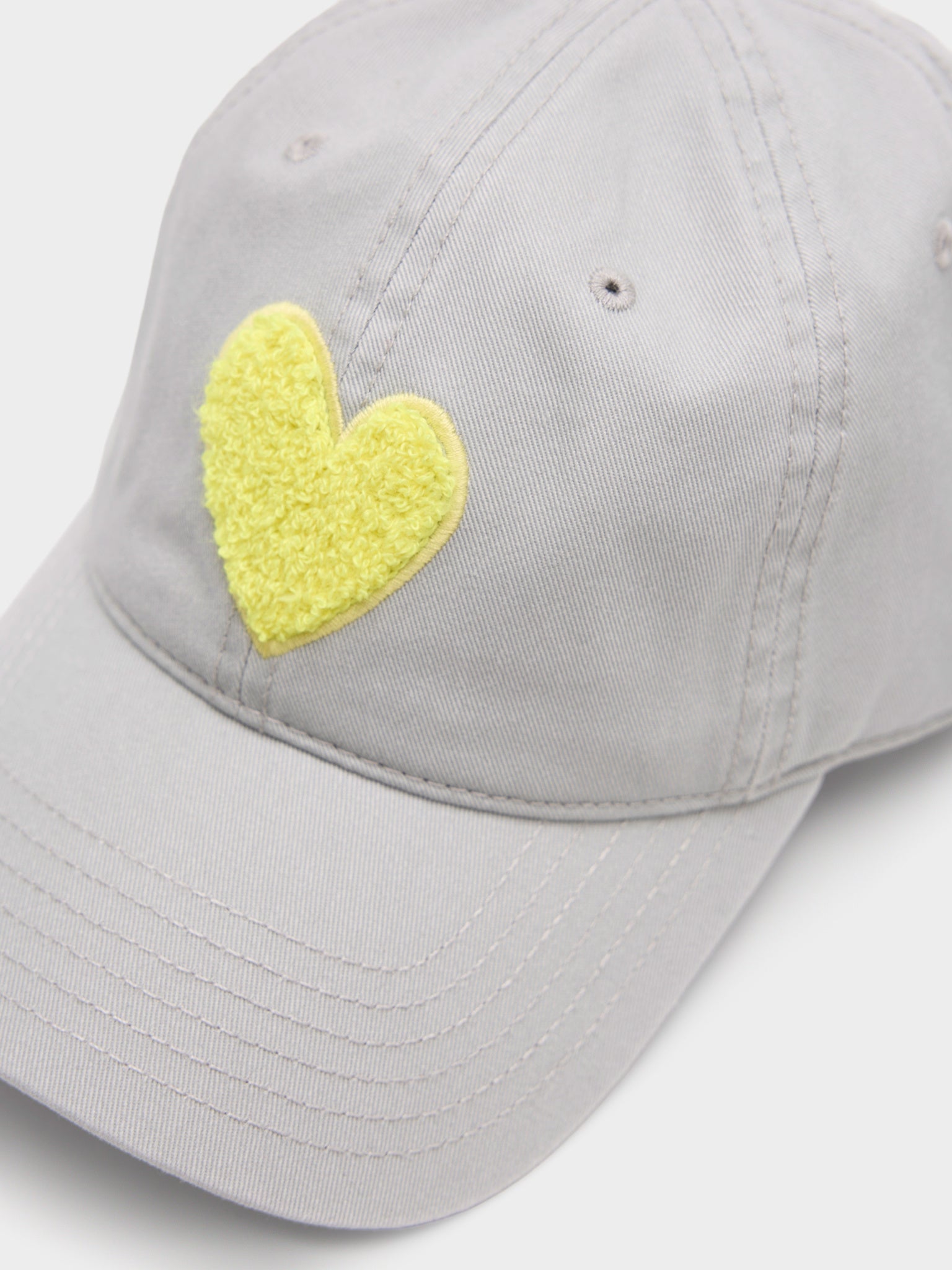 Kerri Rosenthal Women's KR Imperfect Chenille Heart Hat - Saint Bernard