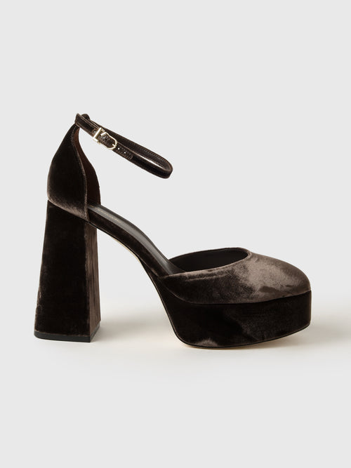 Larroude Women's Ari Velvet Pump
