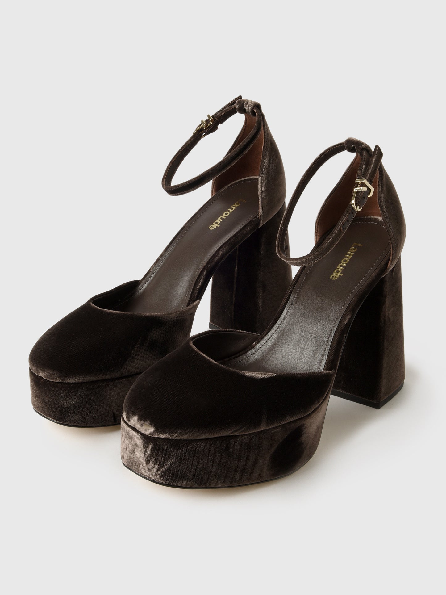 Larroude Women's Ari Velvet Pump - Saint Bernard