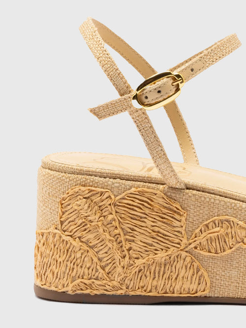 Larroude Women's Gio Raffia Flatform Sandal