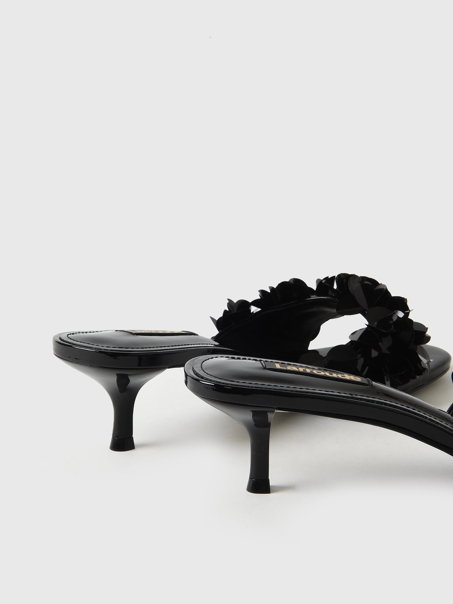 L373-GRET-BLAC-1535xSEQUINSBLACK-alt3