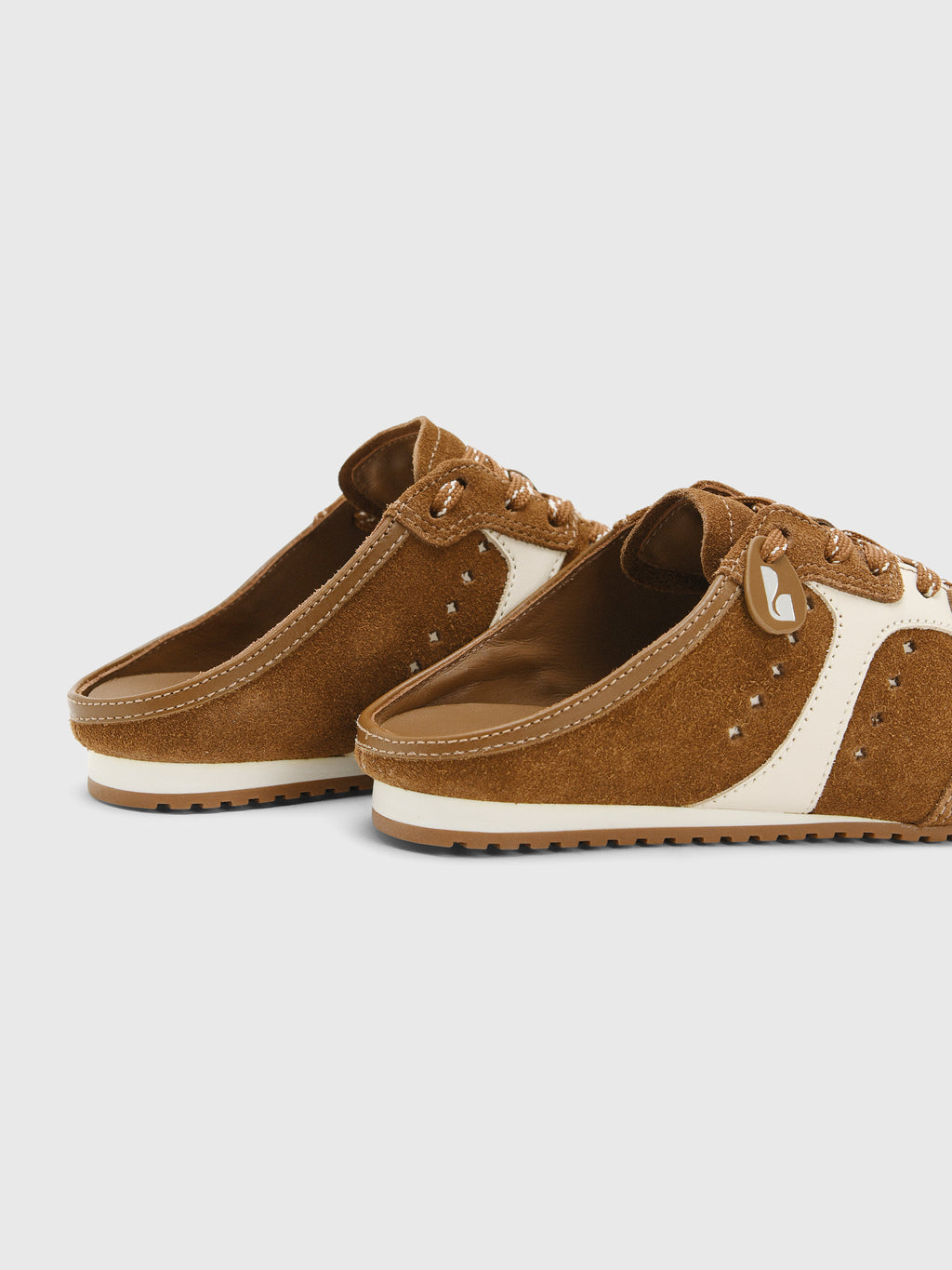Larroude Women's Stella Mule Sneaker - Saint Bernard